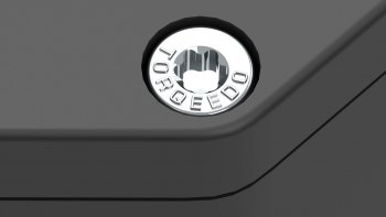mobility-torqeedo-batterie-detail-schraube-schlagheck-design